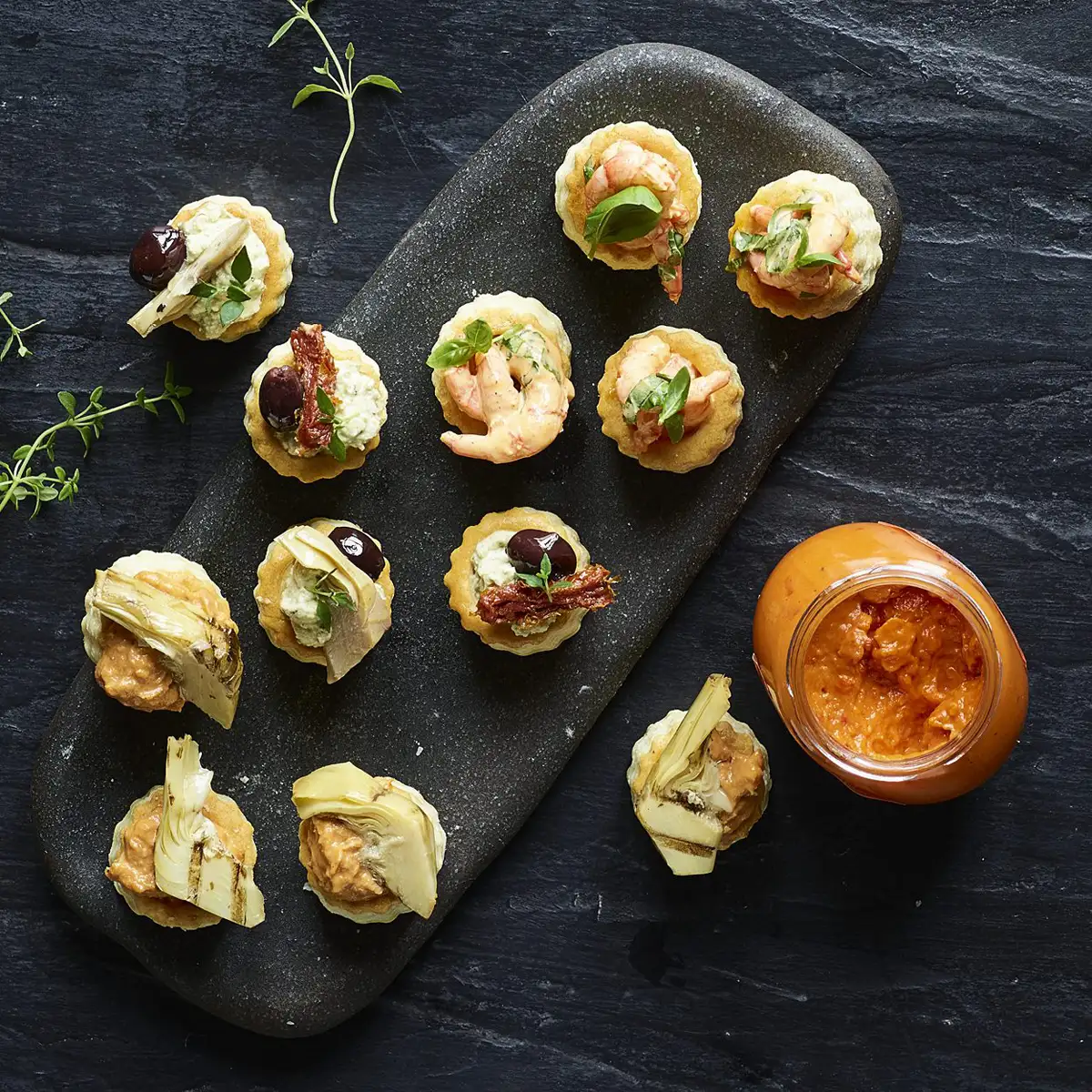 Festlige appetizere med sprøde butter­dejs­skaller